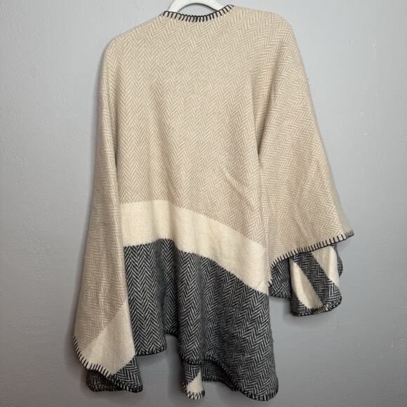 Foxford Cashmere Lambswool Cardigan Wrap Poncho Vintage One Size Made In Ireland - Picture 3 of 5